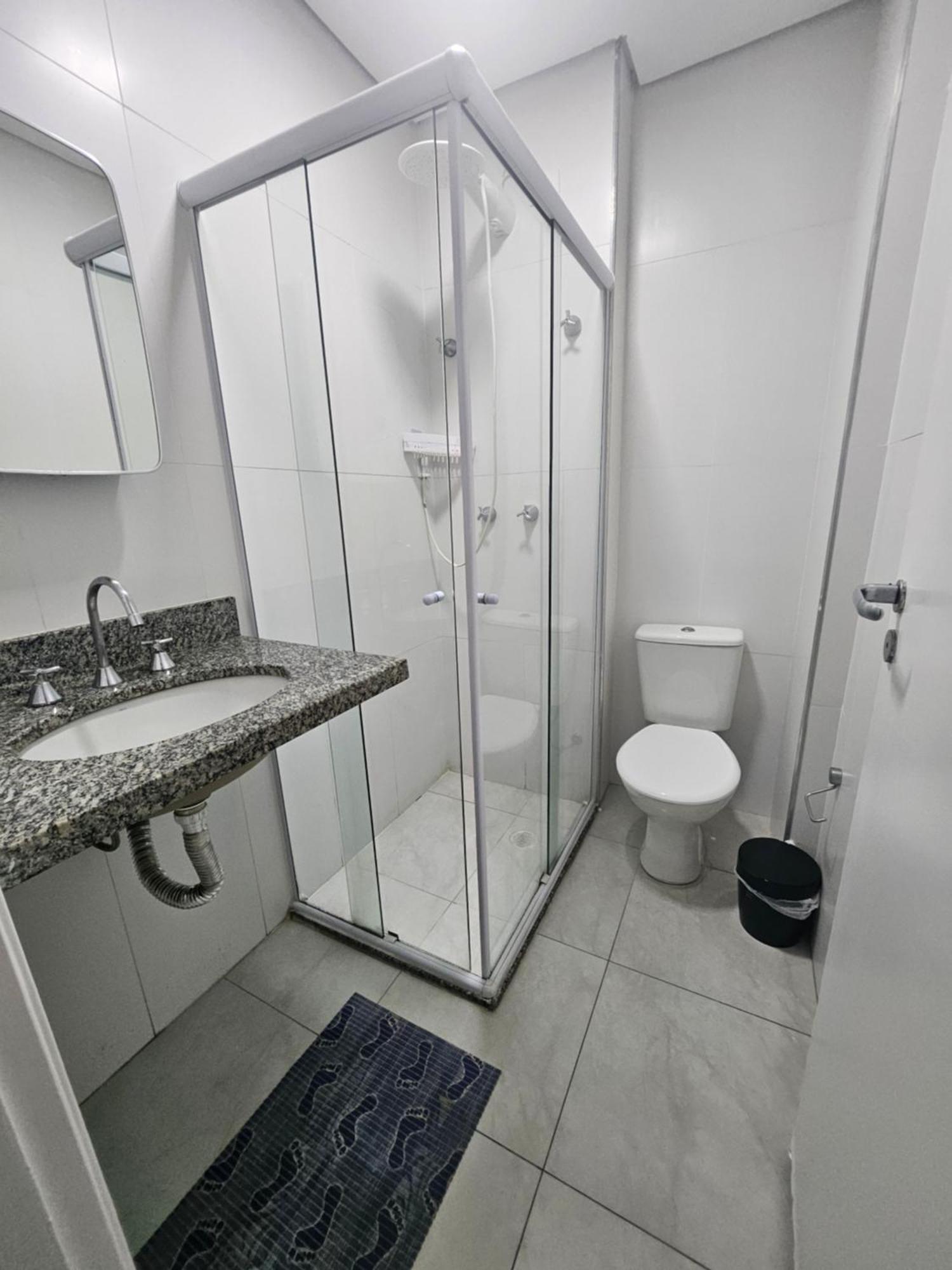 Capitania Varam: Beachfront With Pool And Bbq 公寓 Guarujá